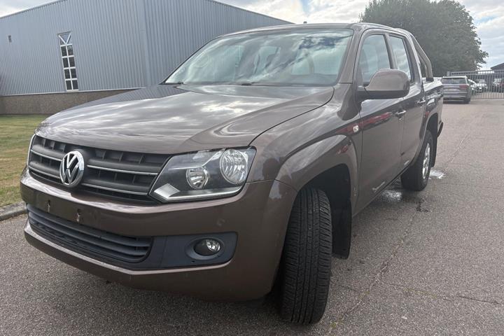 Brun VW Amarok fra 2014