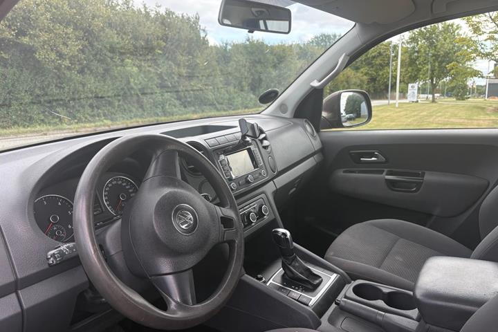 Brun VW Amarok fra 2014