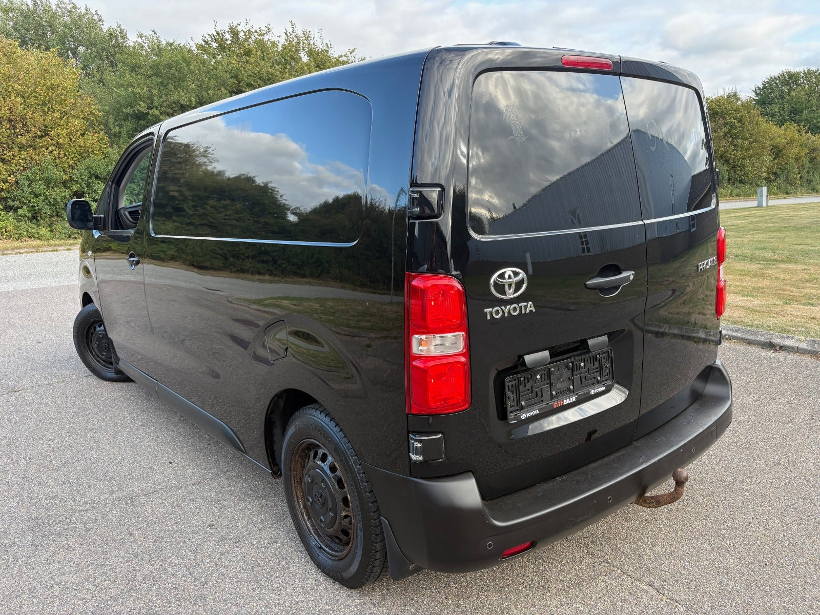 Sort Toyota ProAce fra 2018
