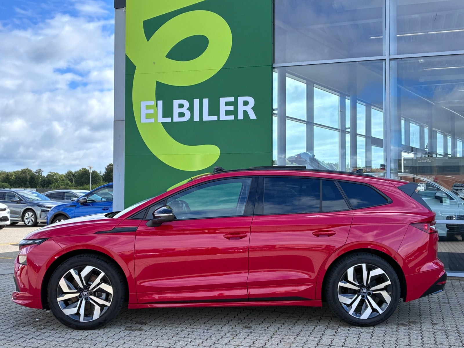 Rød Skoda Enyaq fra 2026