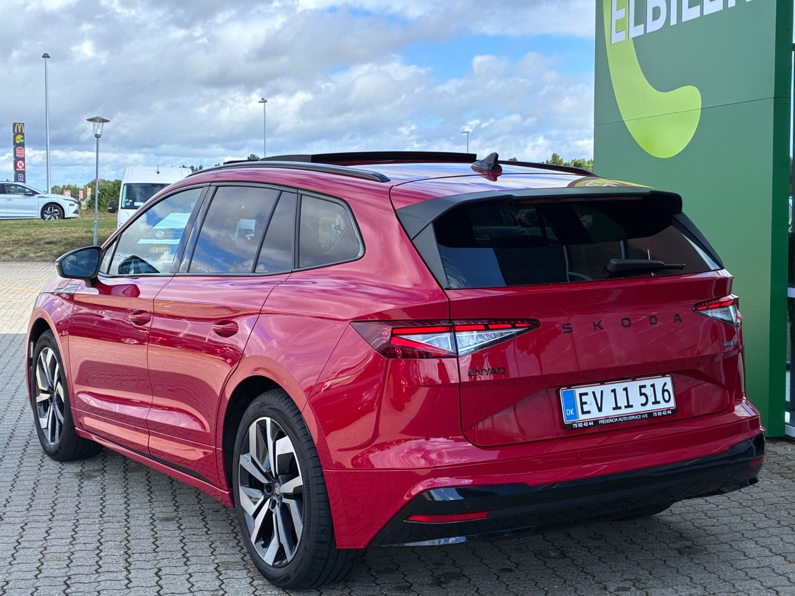 Rød Skoda Enyaq fra 2026