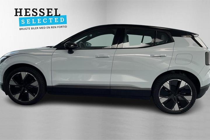 Blå Volvo EX30 fra 2024