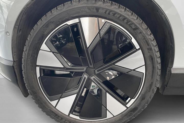 Blå Volvo EX30 fra 2024