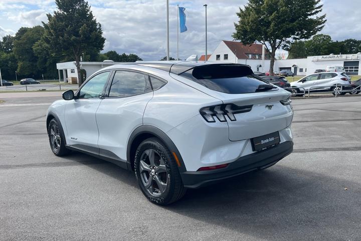 undefined Ford Mustang Mach-E fra 2023