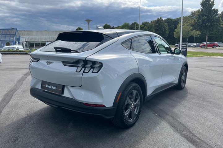 undefined Ford Mustang Mach-E fra 2023