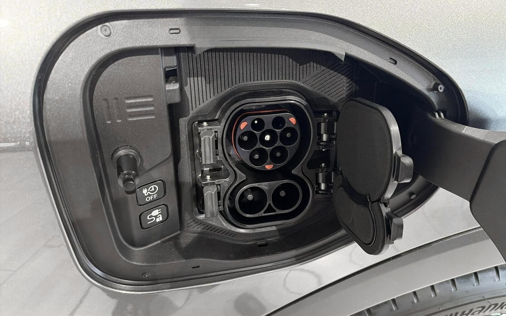 Sort Nissan Leaf fra 2026