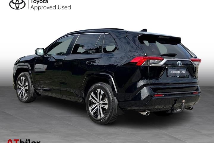 Sort Toyota RAV4 Plug-in fra 2021