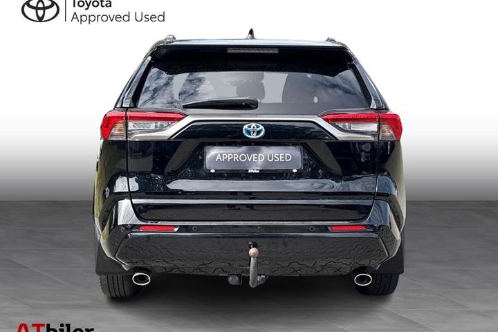 Sort Toyota RAV4 Plug-in fra 2021
