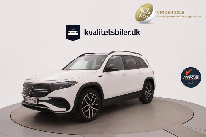 Hvid Mercedes EQB 300 fra 2022