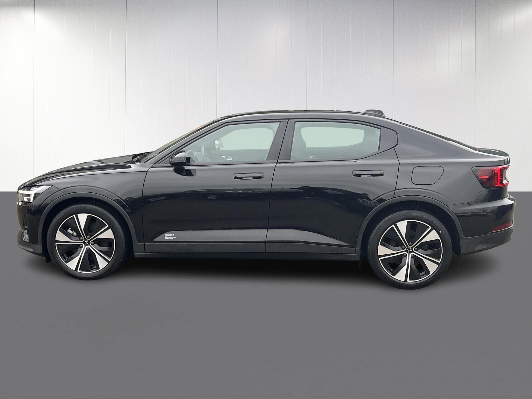Sort Polestar 2 fra 2022