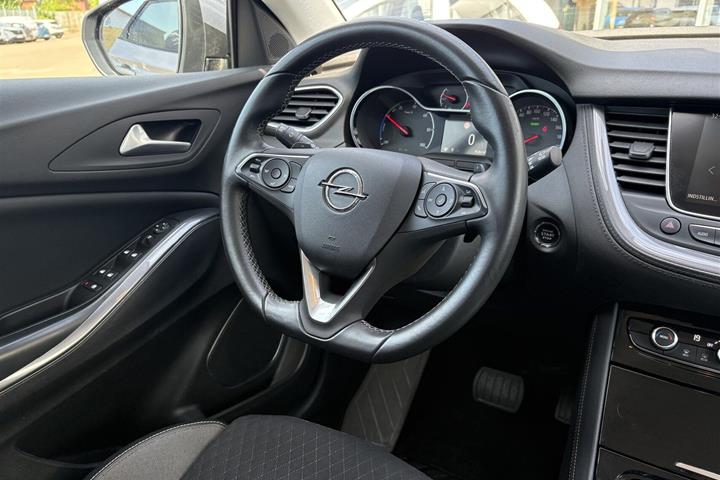 undefined Opel Grandland X fra 2020