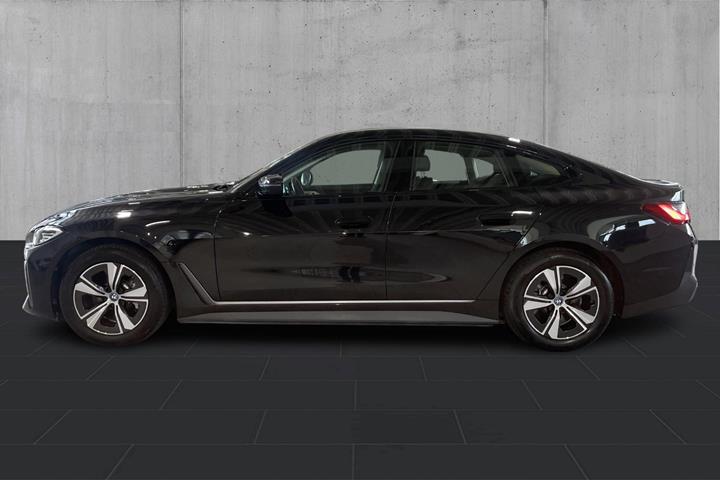 Sort BMW i4 fra 2023