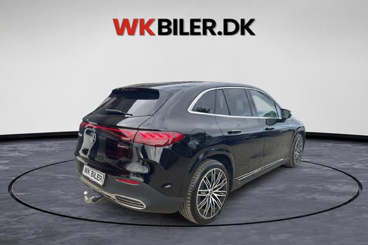 Sort Mercedes EQE350 SUV fra 2025