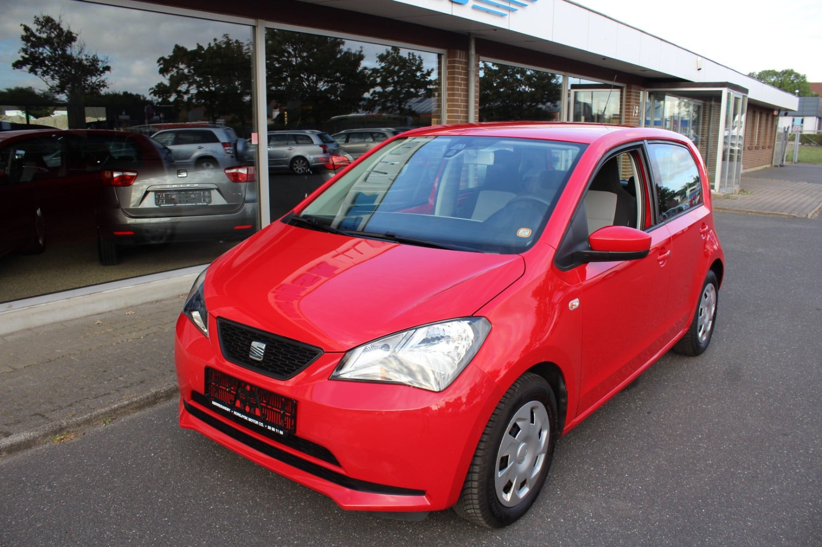 Rød Seat Mii fra 2013