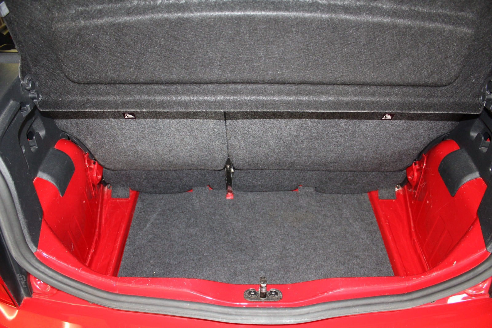 Rød Seat Mii fra 2013