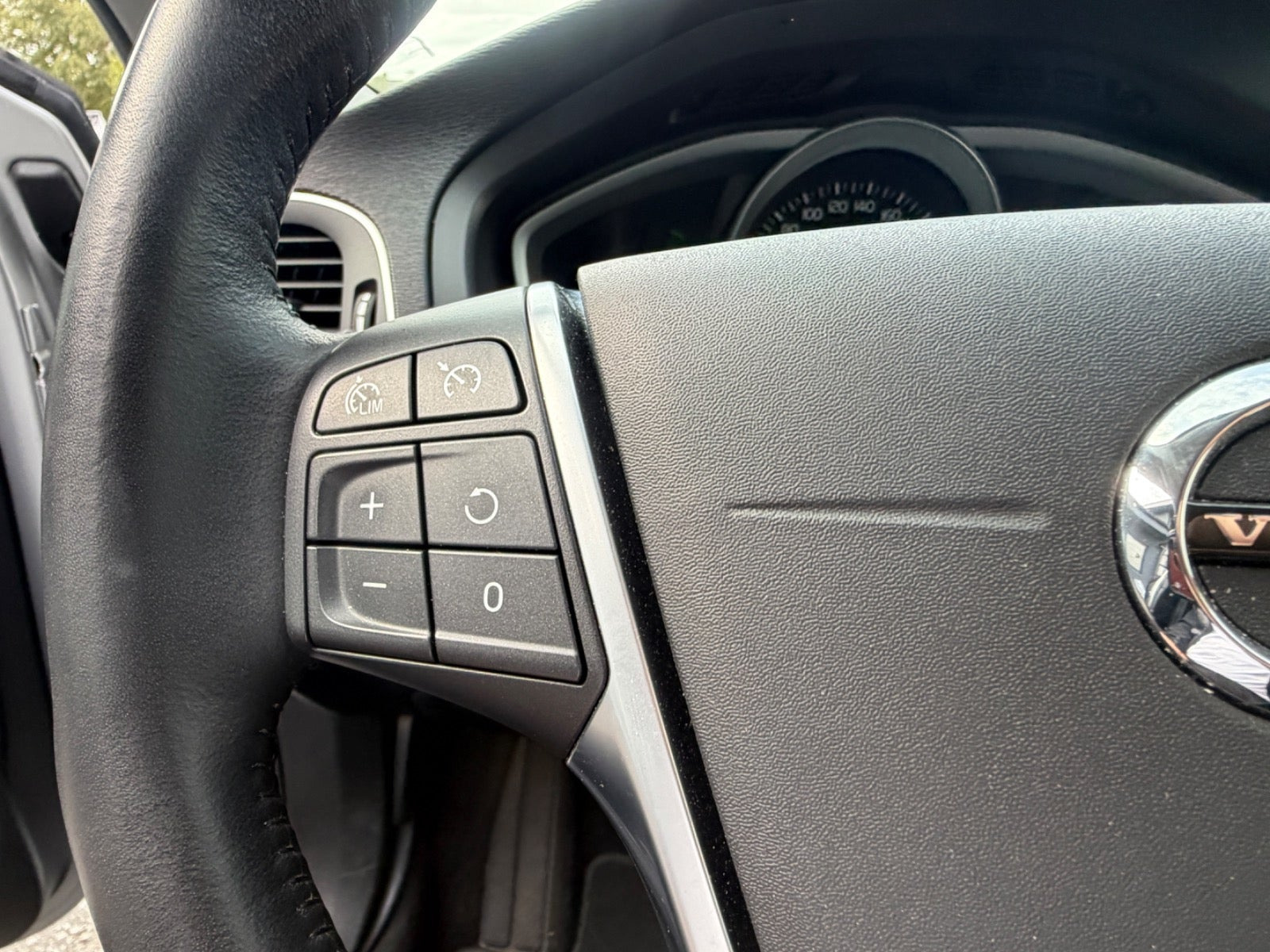 undefined Volvo V40 CC fra 2019