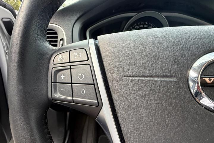 undefined Volvo V40 CC fra 2019