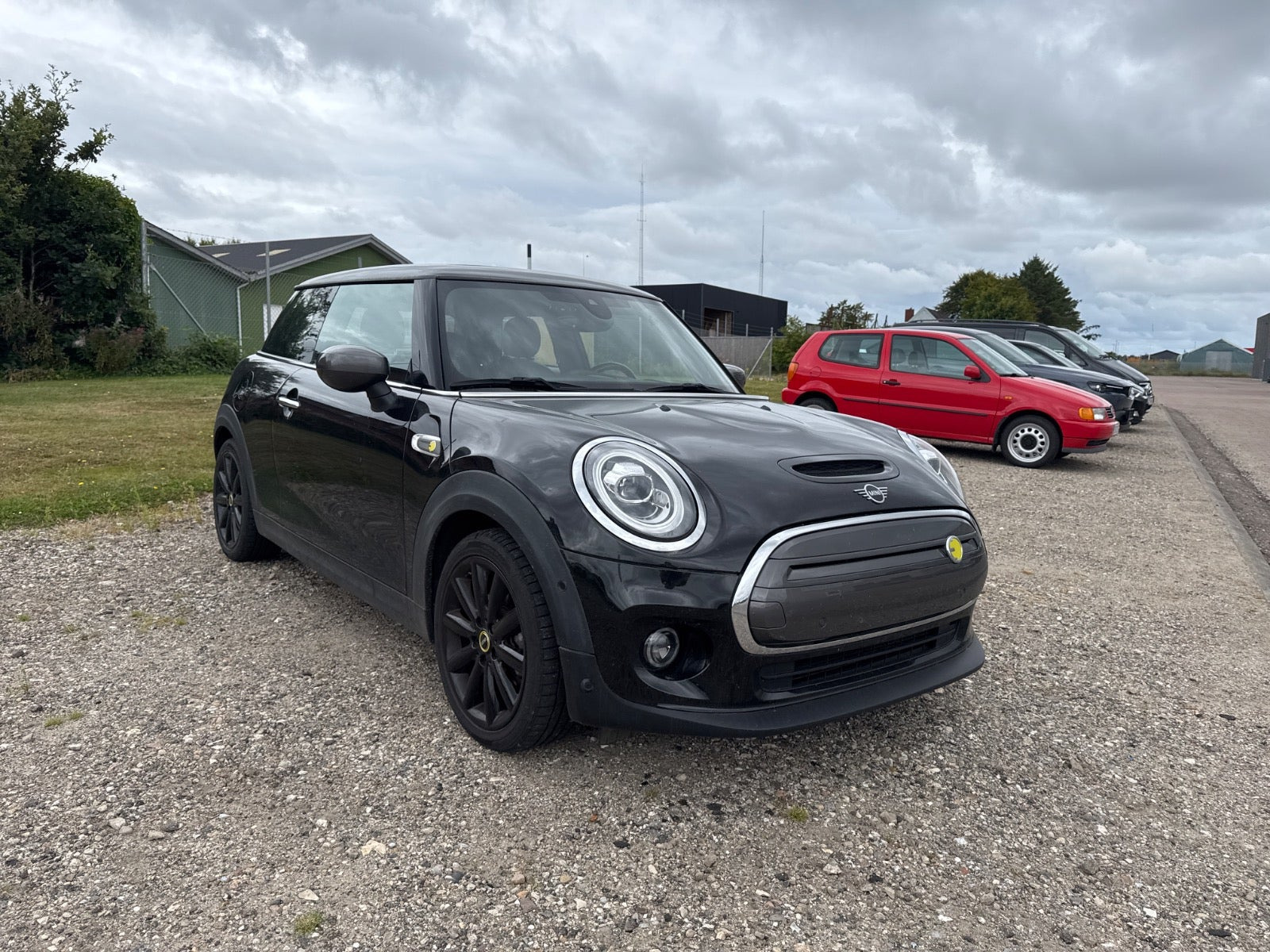 Sort Mini Cooper SE fra 2020