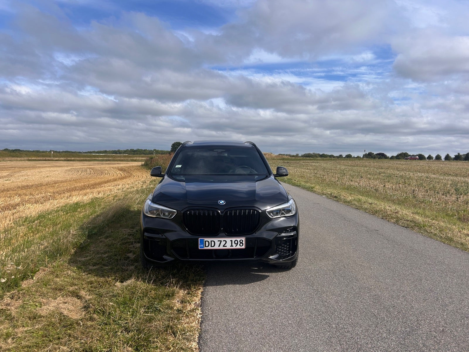 Sort BMW X5 fra 2022