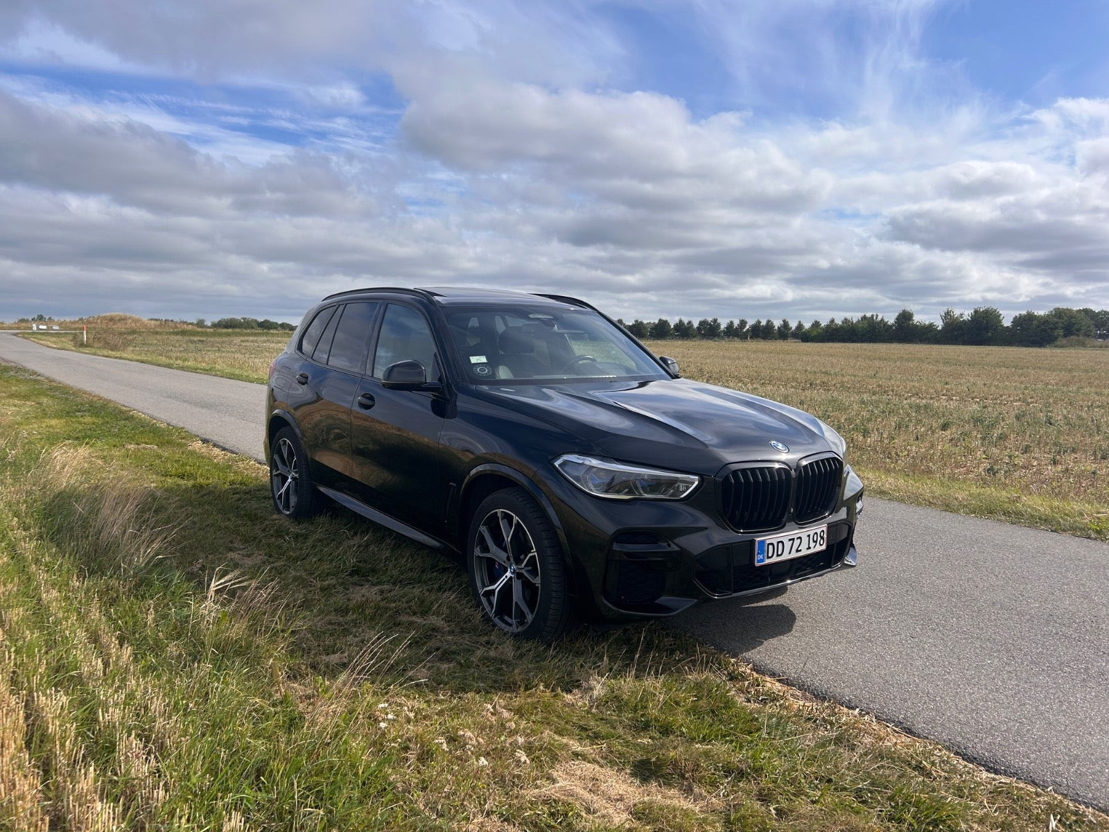 Sort BMW X5 fra 2022