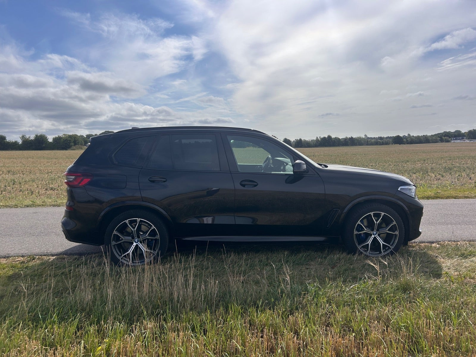 Sort BMW X5 fra 2022