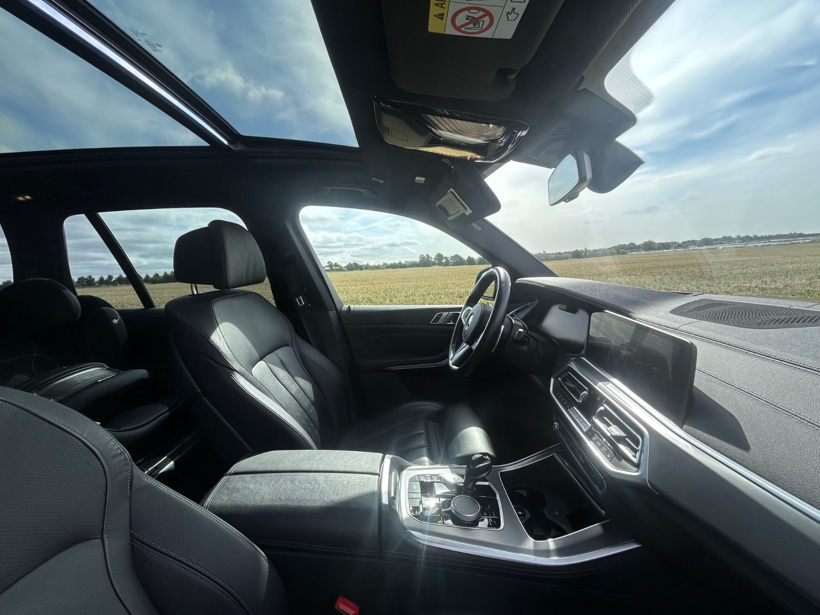Sort BMW X5 fra 2022
