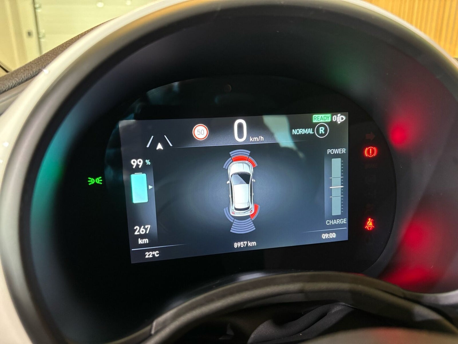 Hvid Fiat 500e fra 2023