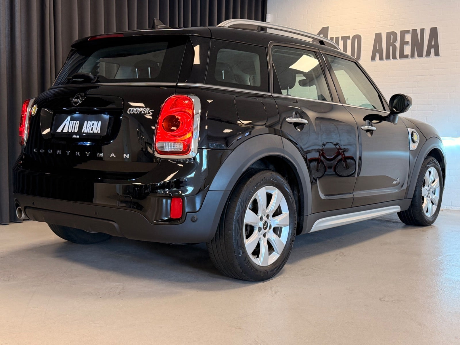 Sort Mini Countryman Cooper SE fra 2020