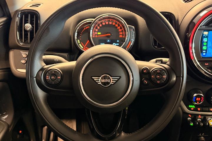 Sort Mini Countryman Cooper SE fra 2020