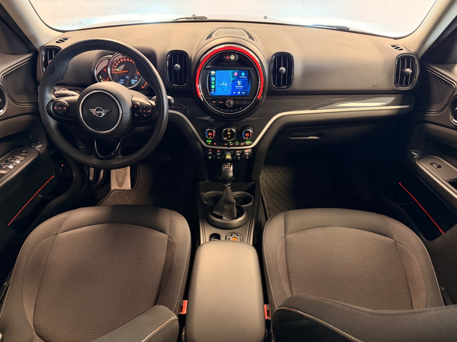 Sort Mini Countryman Cooper SE fra 2020