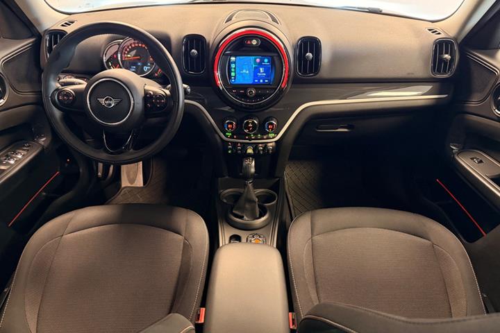 Sort Mini Countryman Cooper SE fra 2020