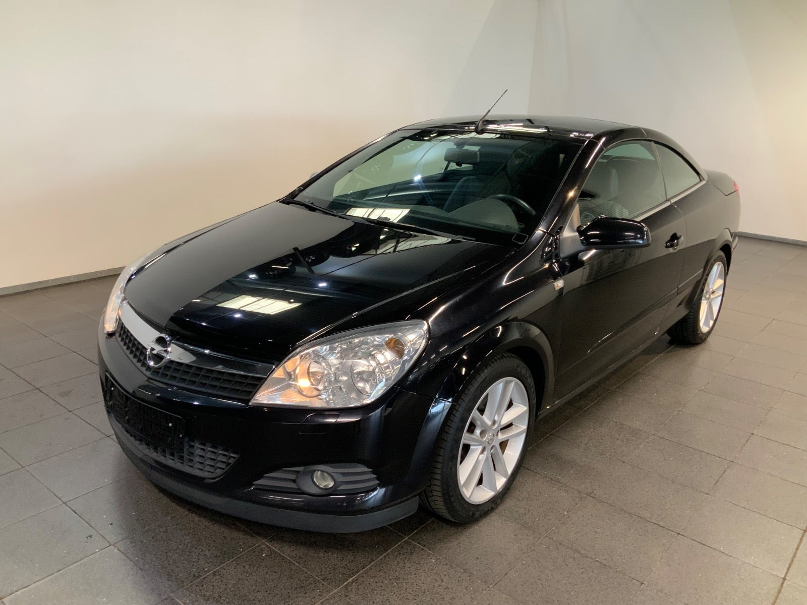Opel Astra 2,0 Cosmo TwinTop