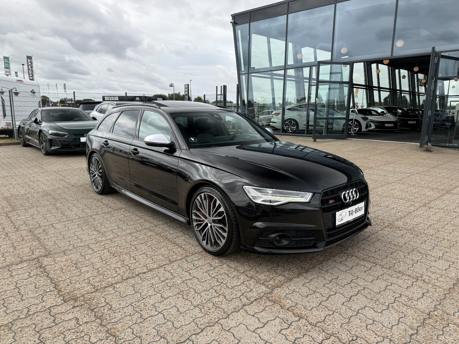Audi S6 4,0 TFSi Avant quattro S-tr.