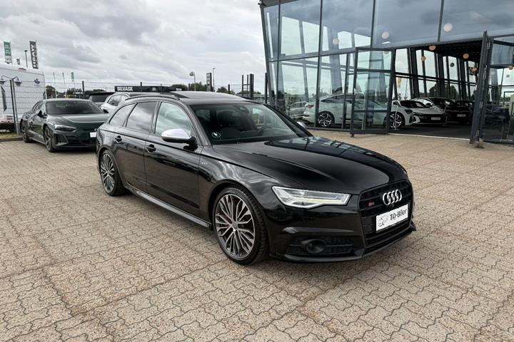 Sort Audi S6 fra 2017