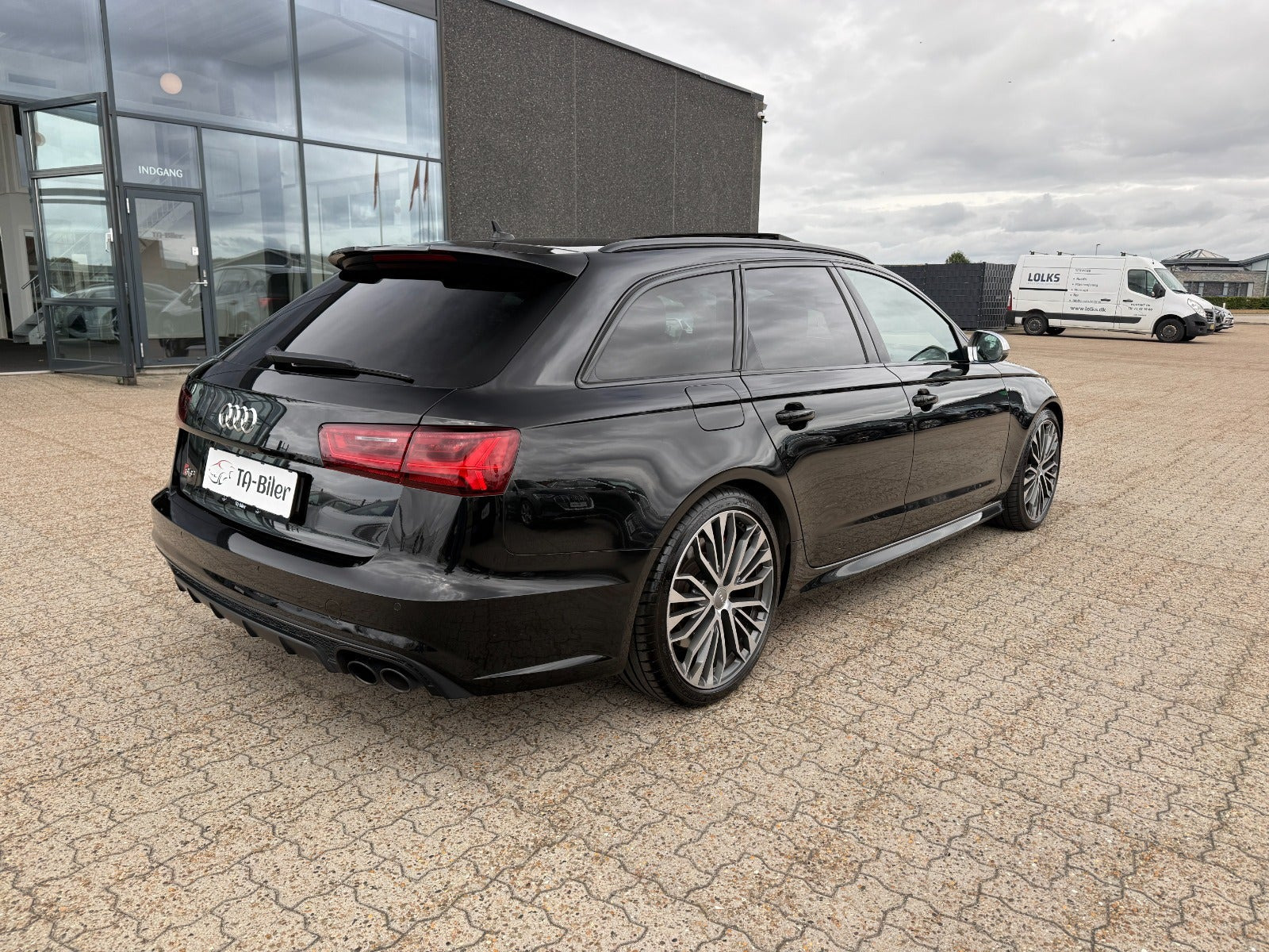 Sort Audi S6 fra 2017