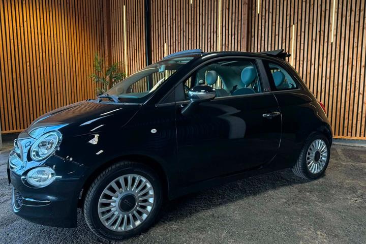 Sort Fiat 500C fra 2016