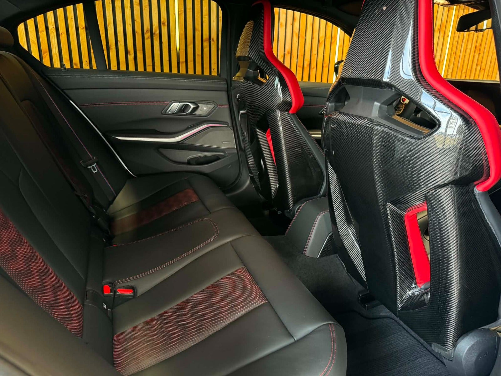 Hvid BMW M3 fra 2024