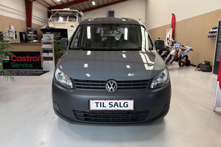 Grå VW Caddy fra 2012