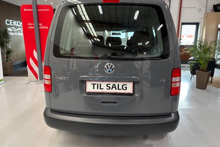 Grå VW Caddy fra 2012