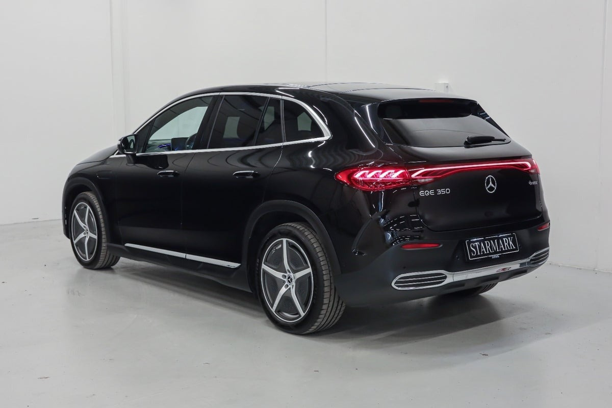Sort Mercedes EQE350 SUV fra 2024