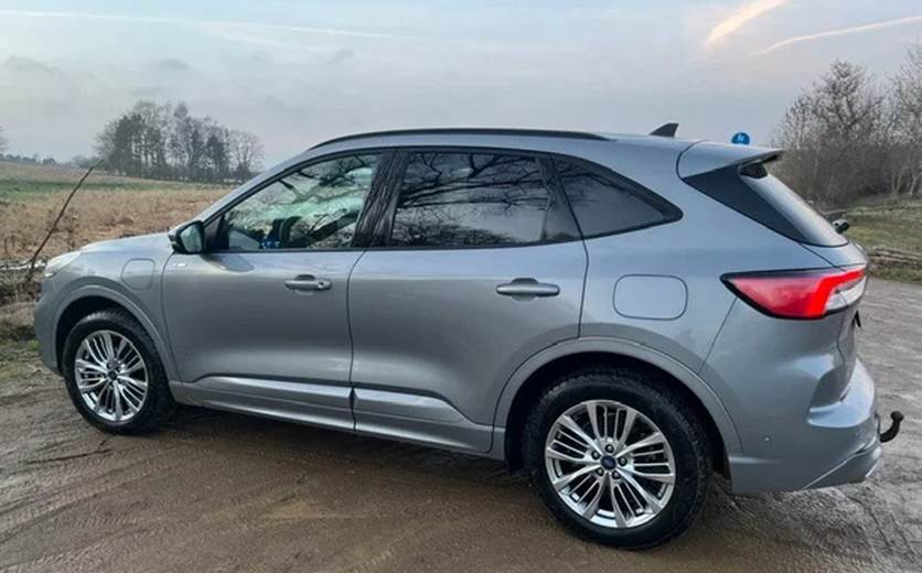 Ford Kuga 2,5 PHEV ST-Line CVT