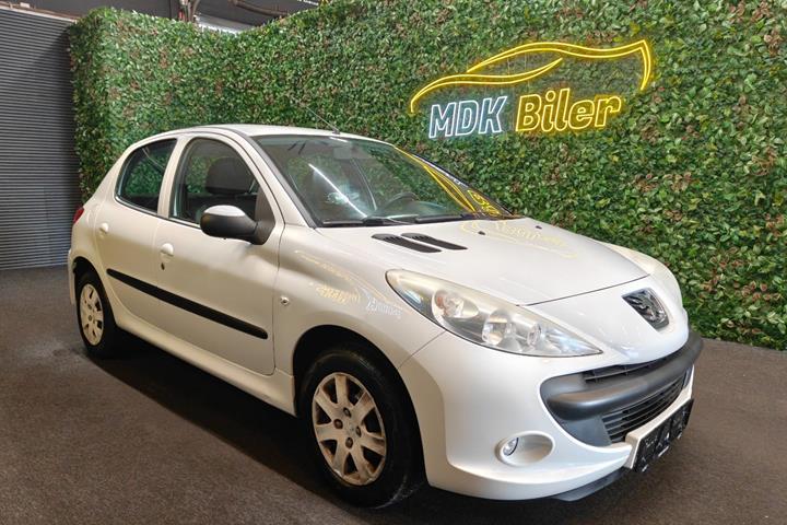 undefined Peugeot 206+ fra 2011