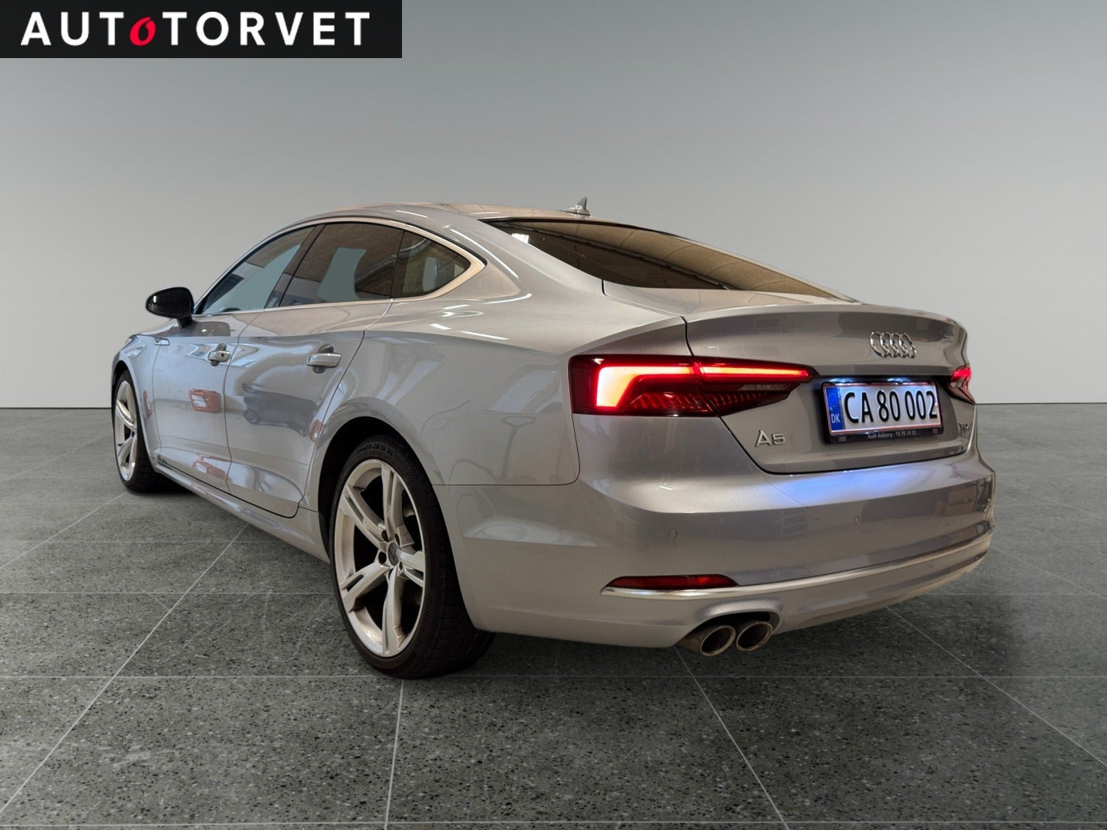 Sølv Audi A5 fra 2018
