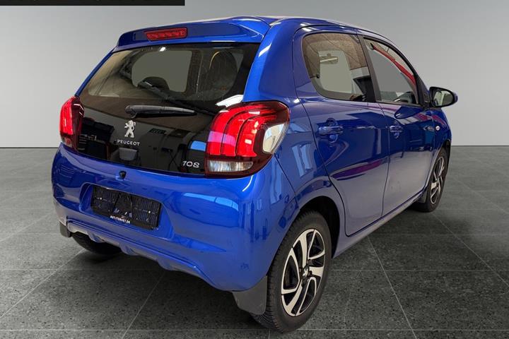 Blå Peugeot 108 fra 2021