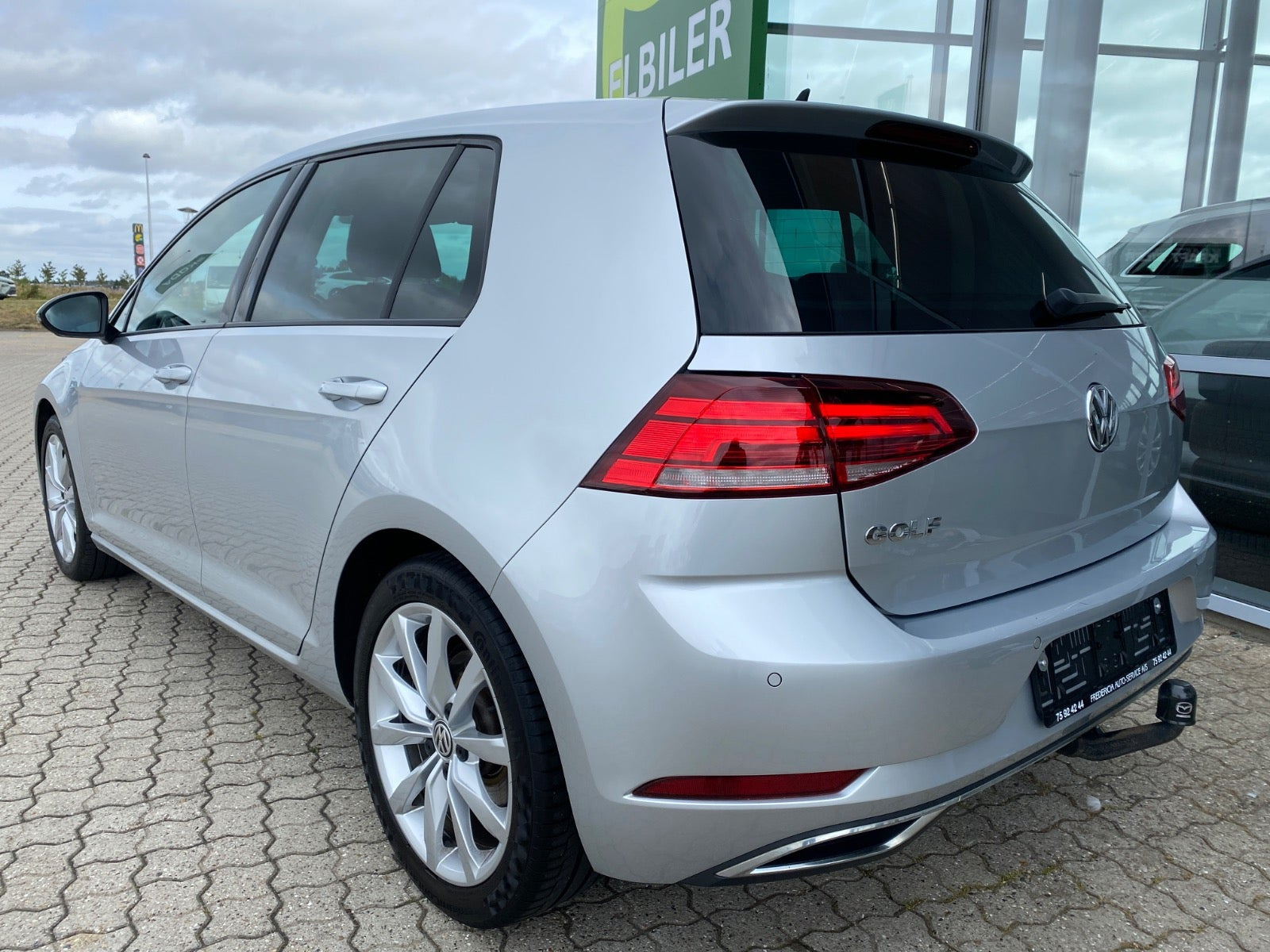 Sølv VW Golf VII fra 2019