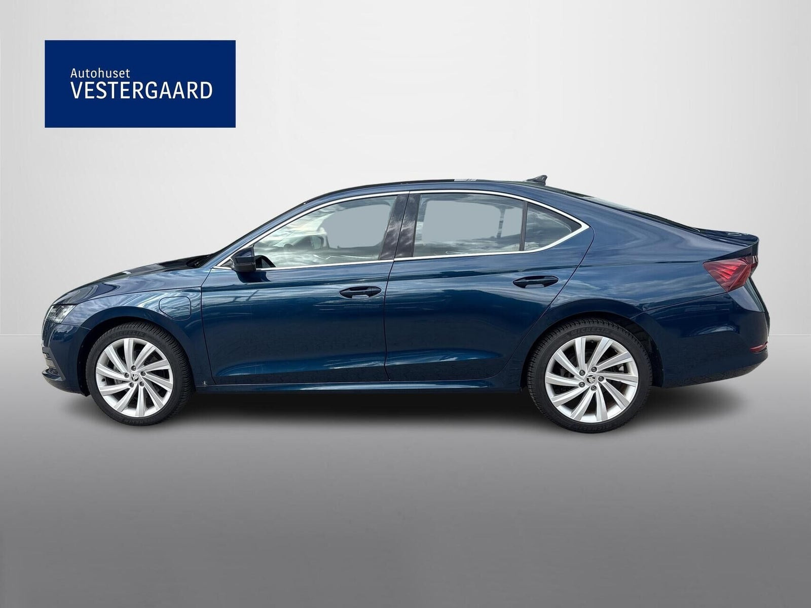 Blå Skoda Octavia fra 2021