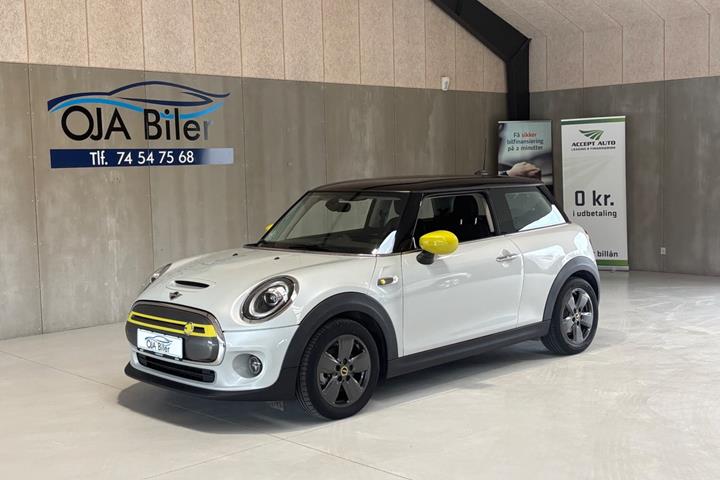 Sølv Mini Cooper SE fra 2021