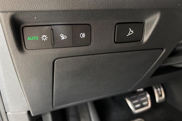 Grå Skoda Enyaq fra 2026