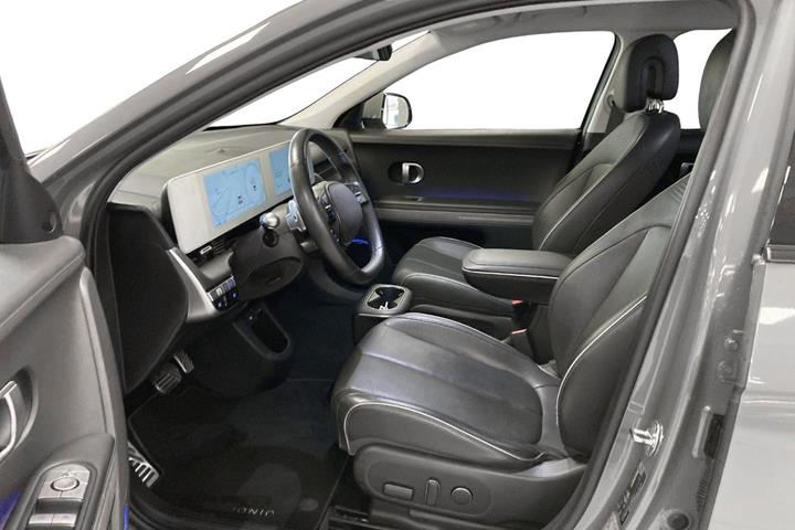 Grå Hyundai Ioniq 5 fra 2023