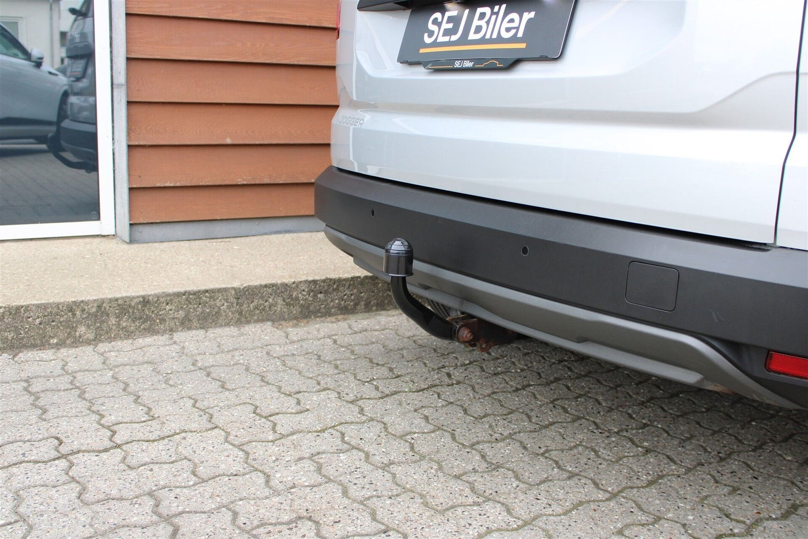 Grå Dacia Jogger fra 2023